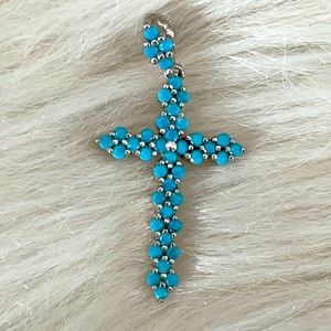Stunning 925 Cross pendant